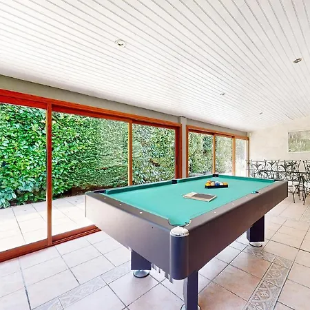 4 Bedroom Pet Friendly In Сasa de vacaciones