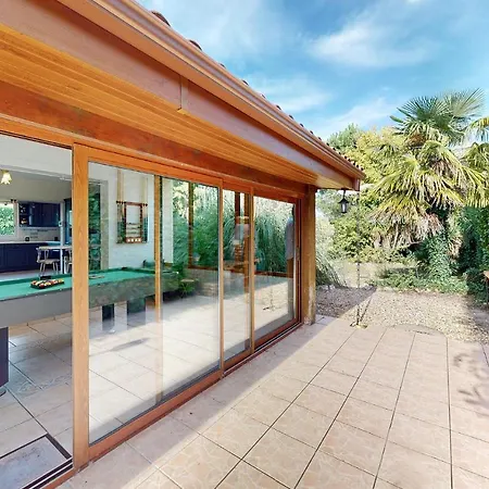 4 Bedroom Pet Friendly In * Queyrac